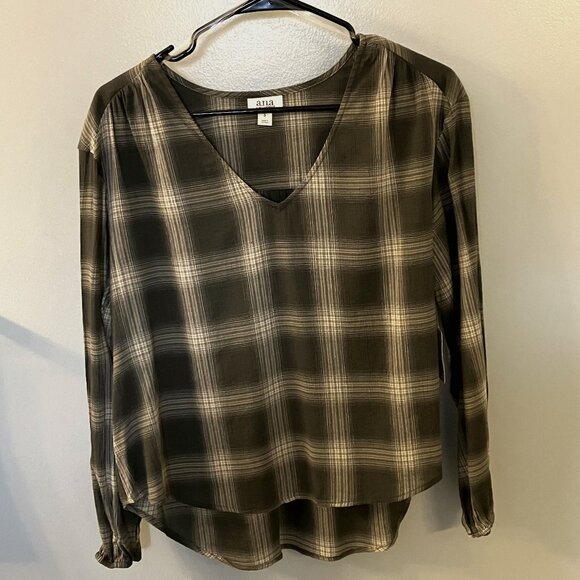 a.n.a Tops - NWT ANA Plaid V-Neck Long Sleeve Green Blouse Small